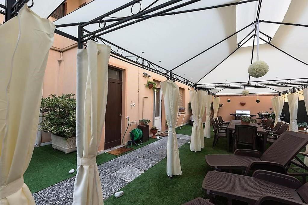 Terrazze Italiane City Center - White Apartment Verona Eksteriør billede